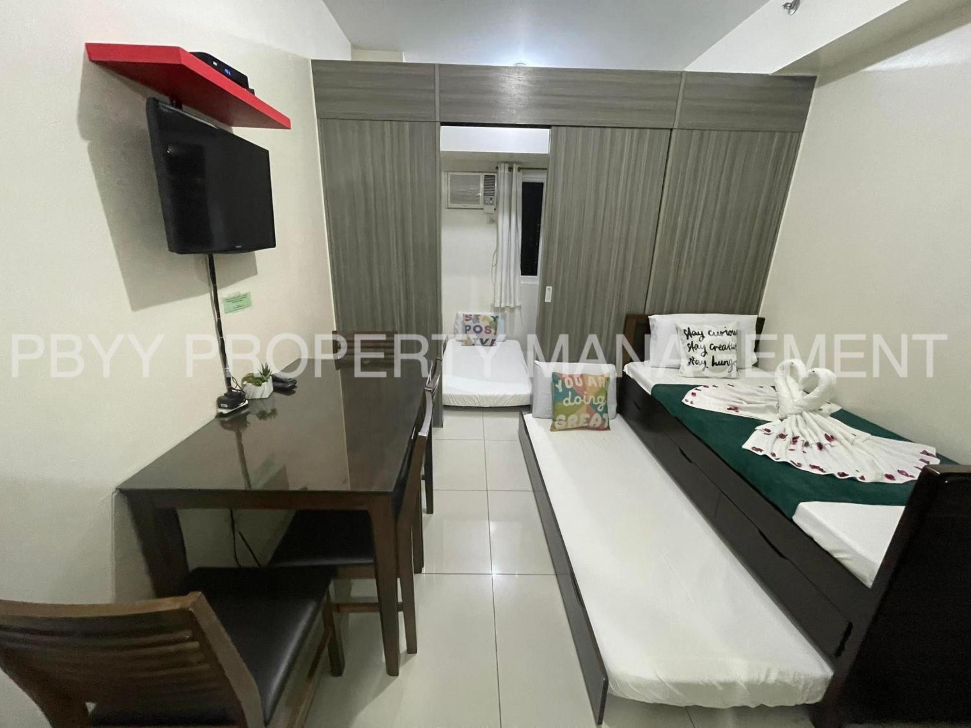 Green Residences Stays By Pbyy Manila Bagian luar foto